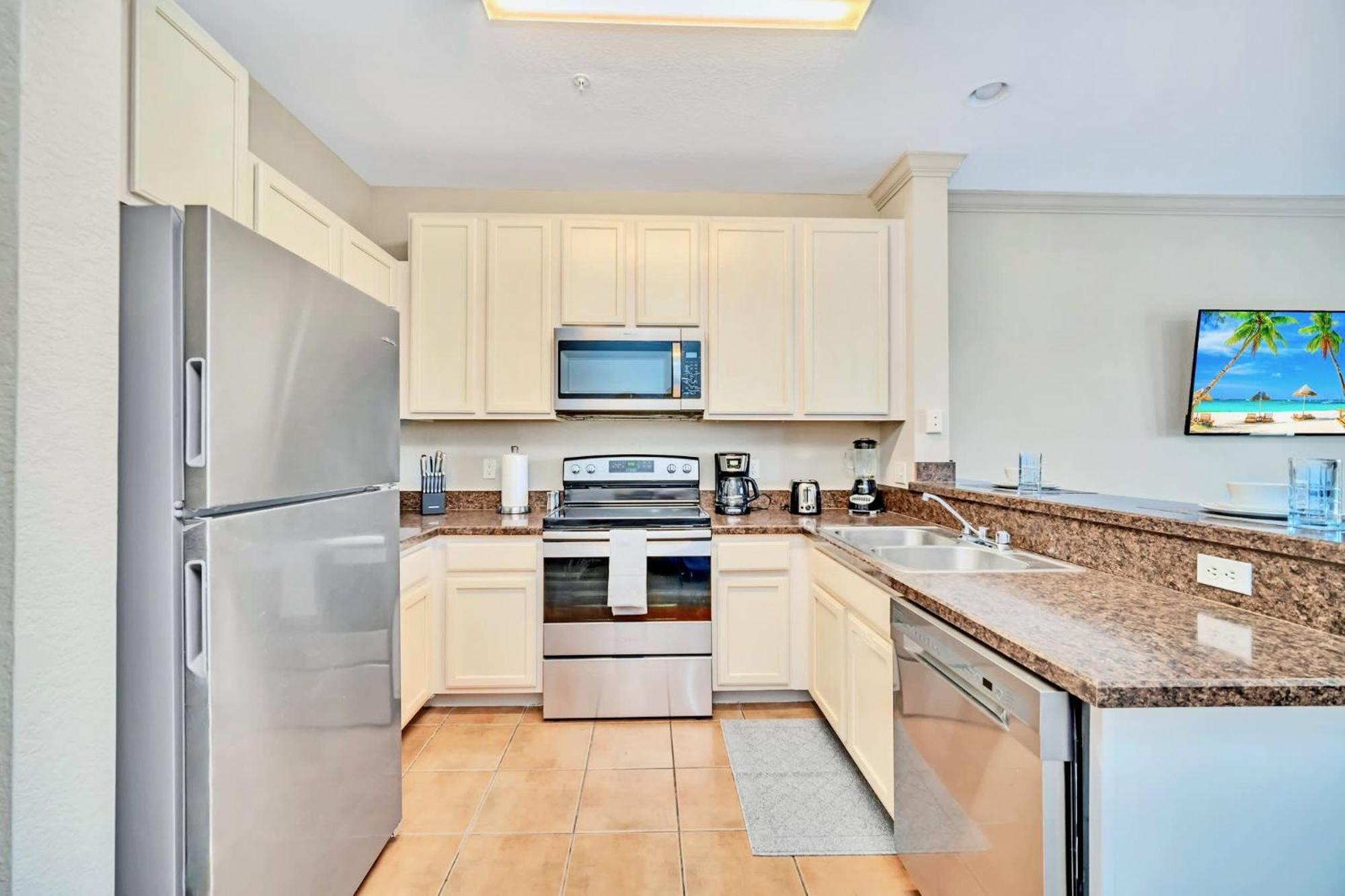 Spacious 2Br Condo With Pool & Hot Tub, Near Disney! Orlando Dış mekan fotoğraf