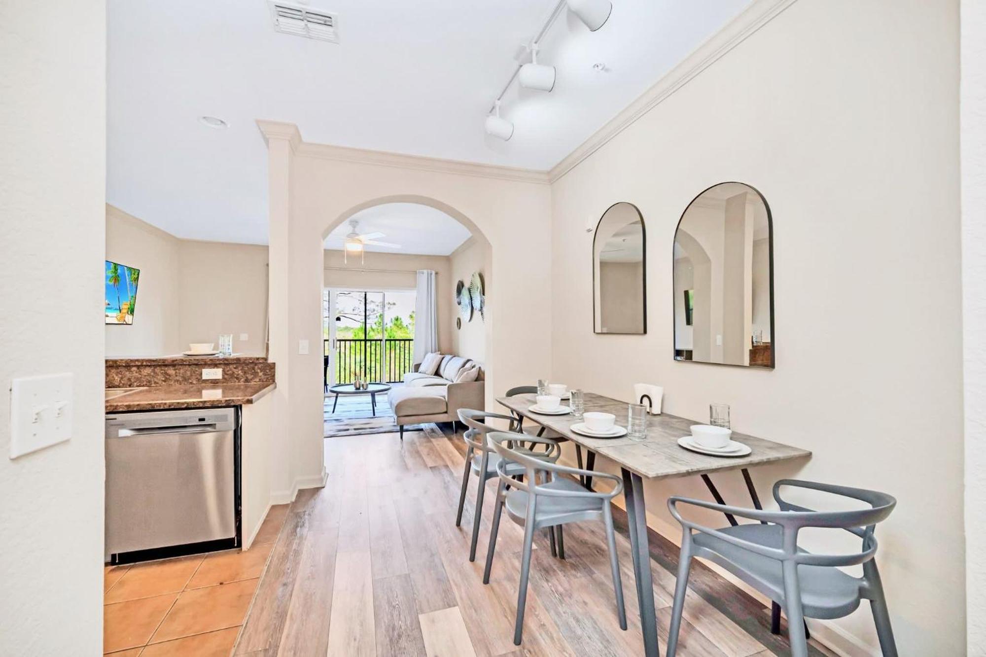 Spacious 2Br Condo With Pool & Hot Tub, Near Disney! Orlando Dış mekan fotoğraf